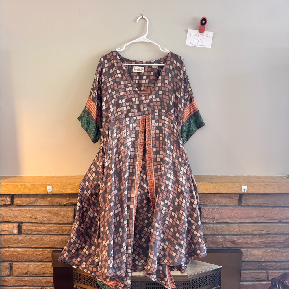 Kantha Bae Split midi dress Multicolor Checkered Kids Dress - Picture 6 of 6